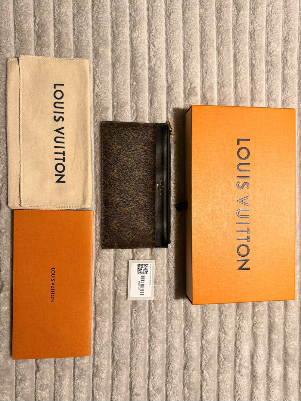 Louis Vuitton Slim Purse Monogram Noir